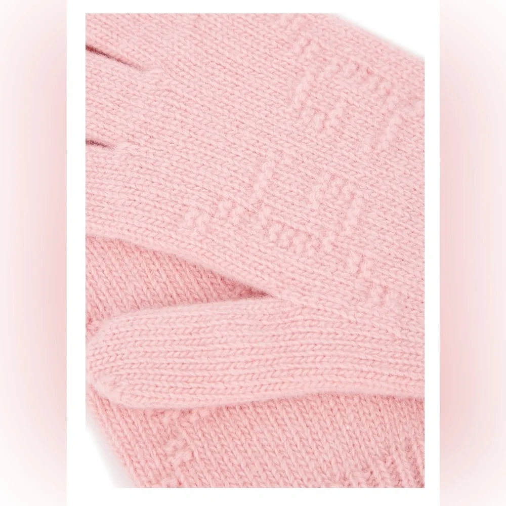 NWT GUCCI Kids Pink Wool GG Logo Gloves 💝🧤